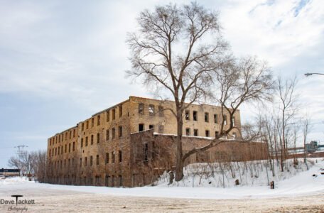 2014 Harvester Building